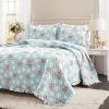 Vintage Ruffled Edge Light Quilt Set